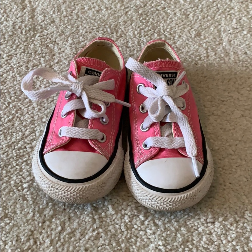 Converse toddler
